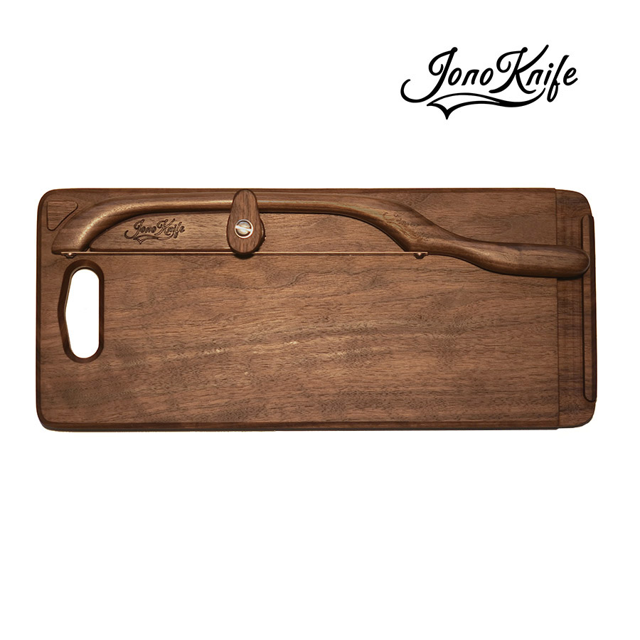 Walnut JonoKnife breadboard